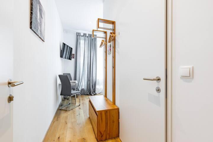 Appartement Budget West With Shared Kitchen *