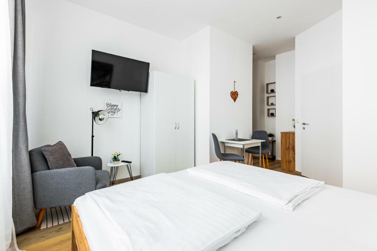 Appartement Budget West With Shared Kitchen